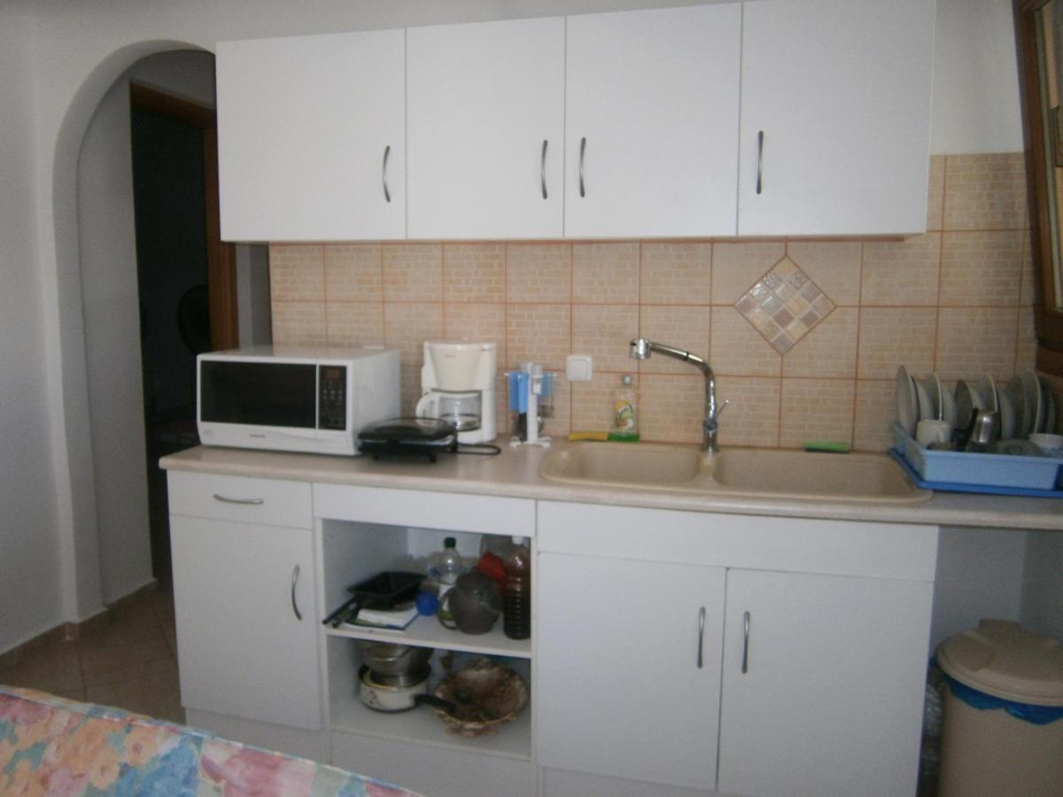 Moraki Apartment Episkopion  エクステリア 写真